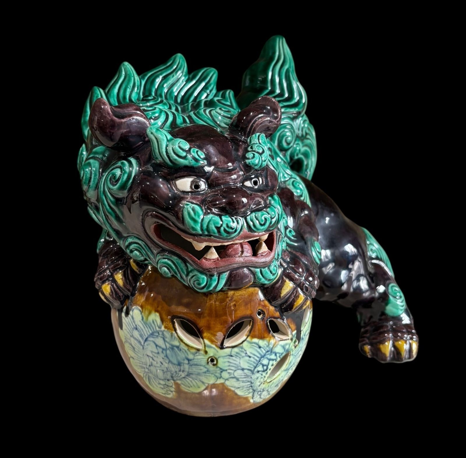 九谷焼 糠川清章 八幡窯 色絵 玉獅子 玉乗り獅子 唐獅子 置物 美術品 