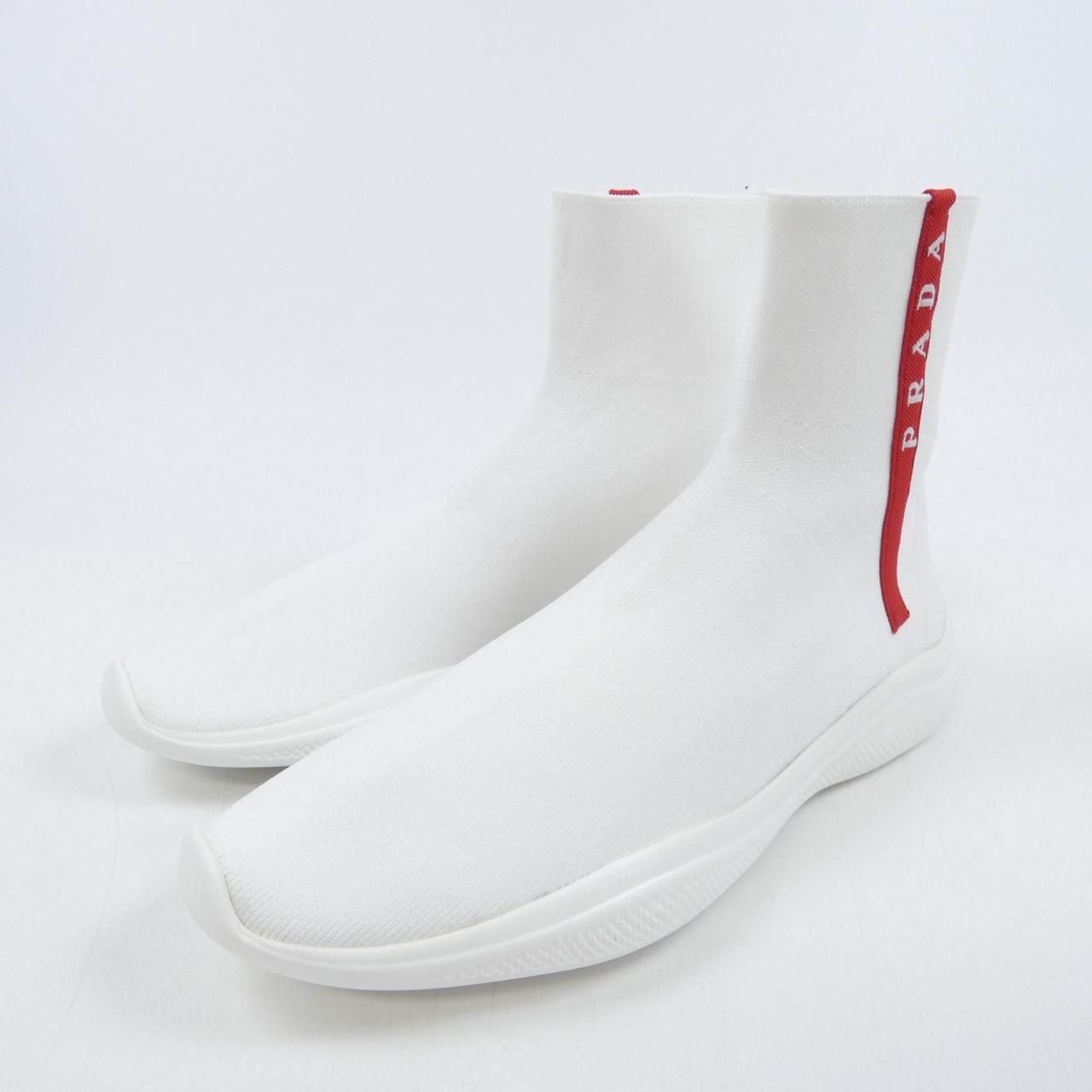 プラダ PRADA