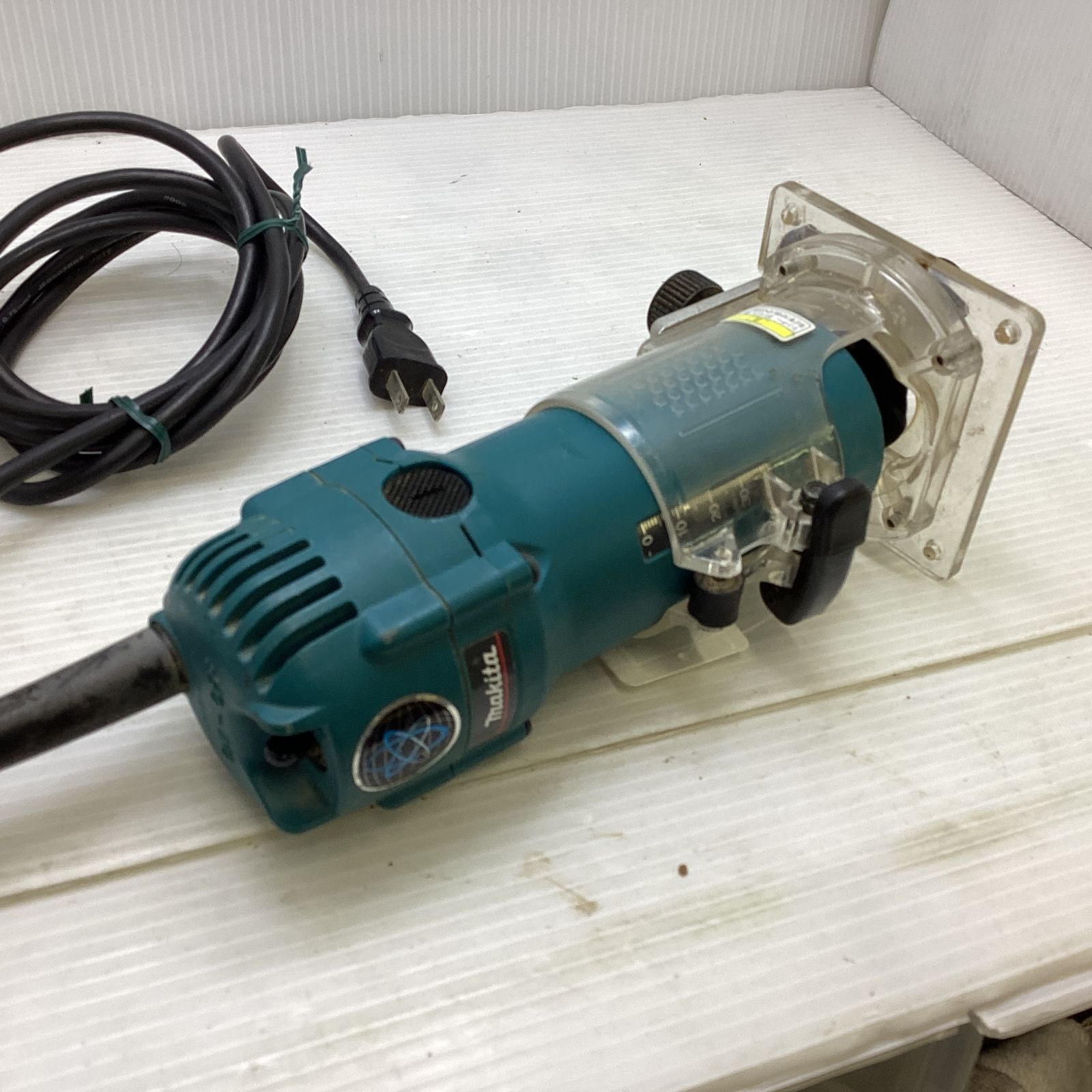 マキタ 電子トリマ 3707FC マキタ 電子トリマ 3707FC ライト付