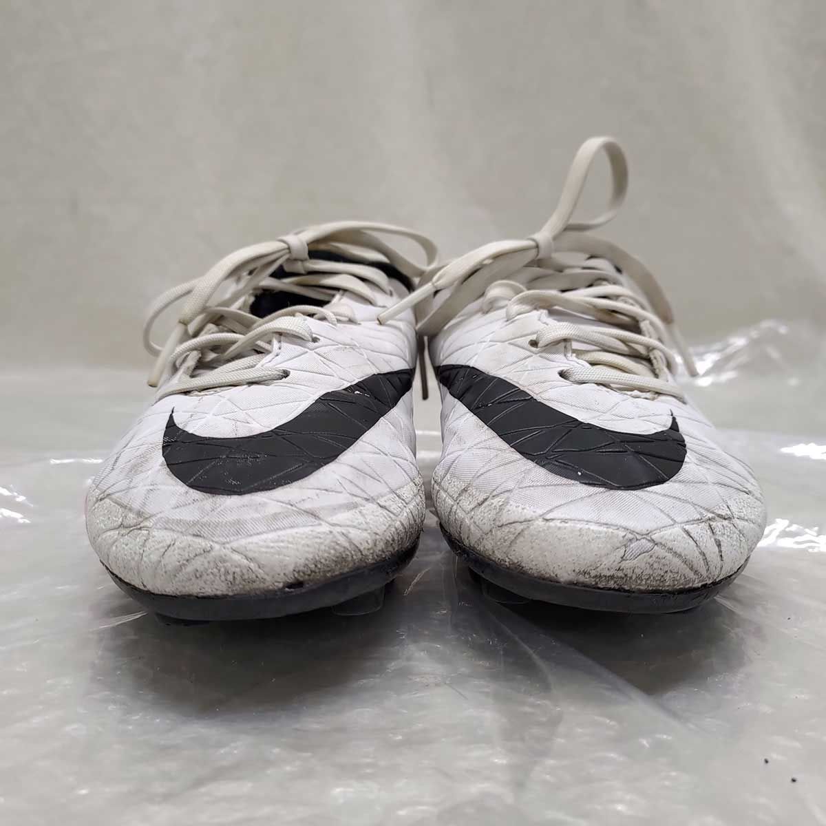 ナイキ NIKE サッカースパイク 749919-108 ハイパーヴェノム フェロン