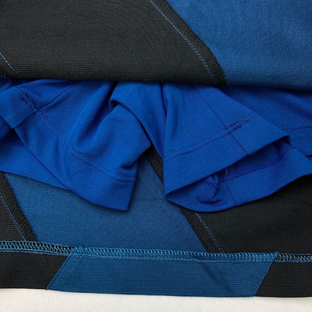 サイズ：L DESCENTE GOLF デサントゴルフ  バイカラー インナー付スカート  ブルー系 [240101437966] ゴルフウェア レディース ストスト DESCENTE GOLF デサントゴルフ バイカラー インナー付スカート