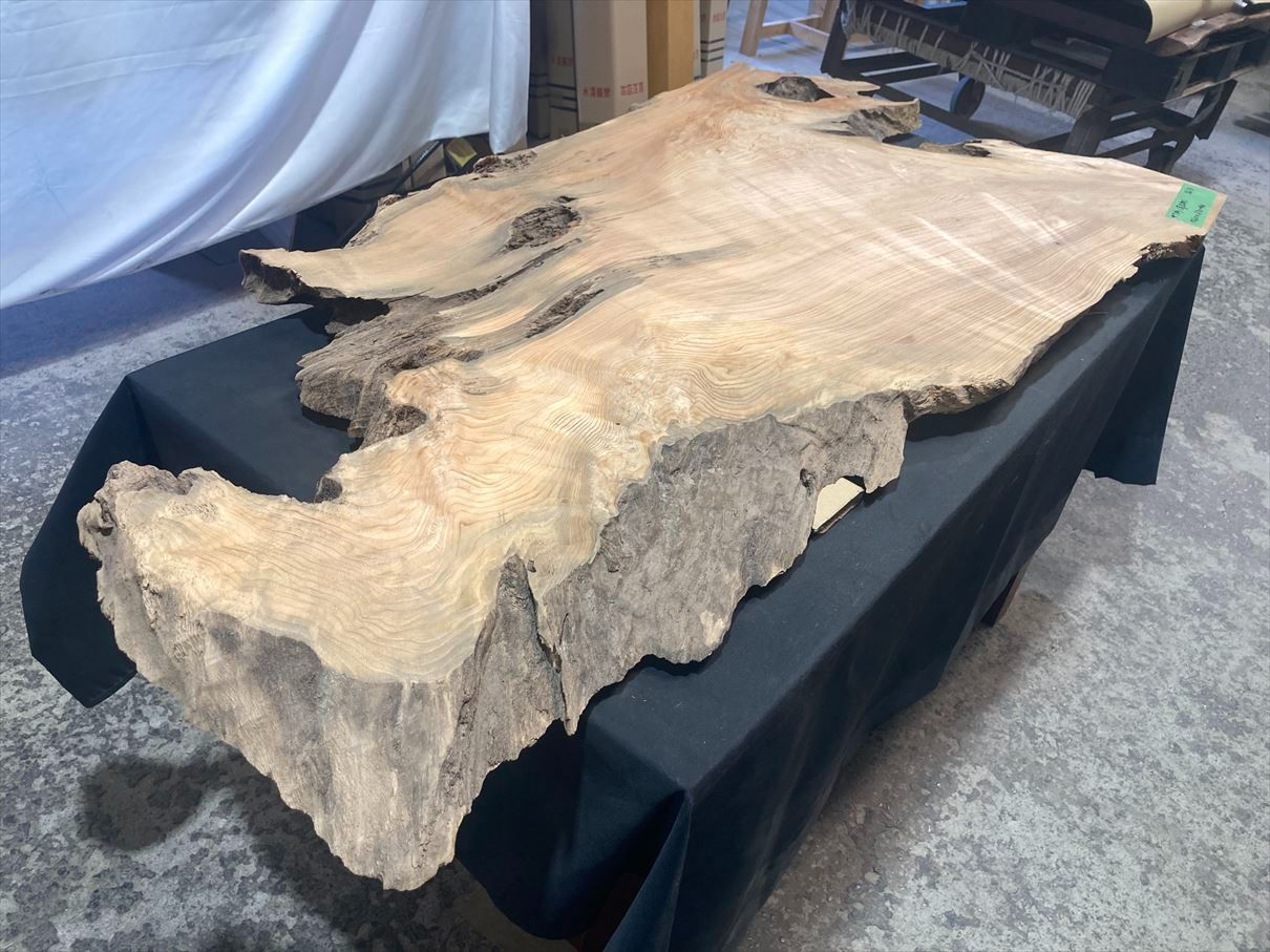 屋久杉3613 一枚板無垢 1560x650x40mm カウンター センターテーブル