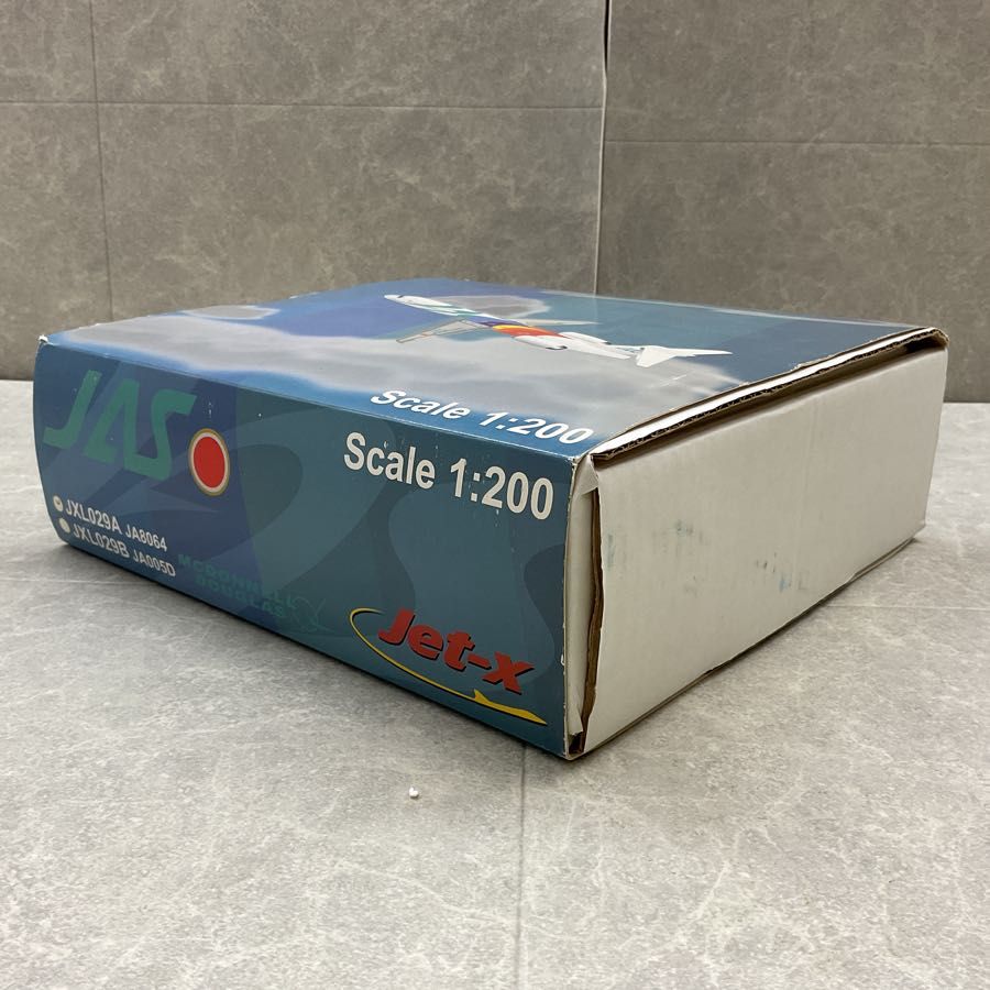 Jet-X JAS MCDONNELL DOUGLAS MD-90 Scale 1:200 JXL029A JA8064