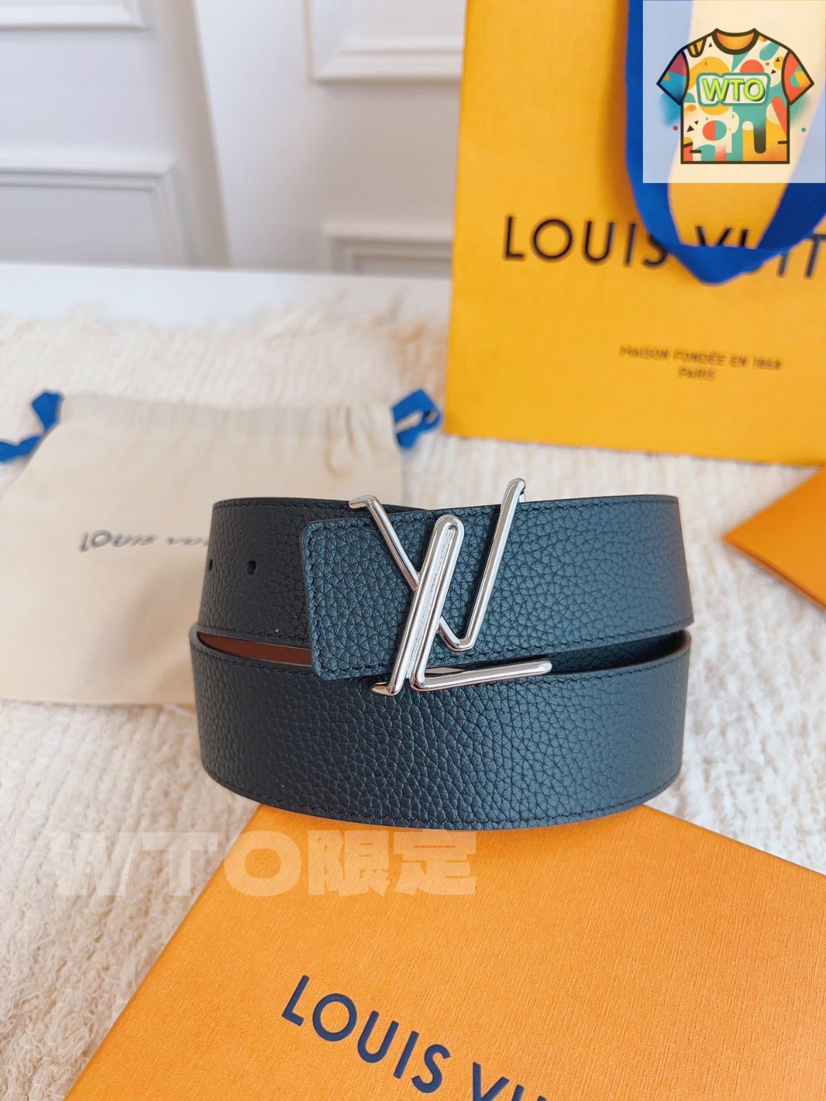ヴィトン  ベルト ベルト・LV イニシャル 40MM リバーシブル ｜ルイ・ヴィトン