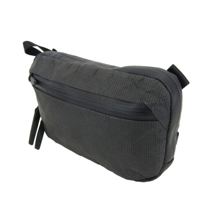 Aer エアー スリムポーチ2ウルトラ AER91055 Slim Pouch 2 Ultra Collection Challenge Sailcloth社 Ultra400X ブラック 黒 24005384