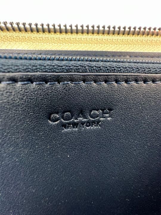 フォローしていただくと500円OFFクーポン配布中！COACH コーチ 長財布