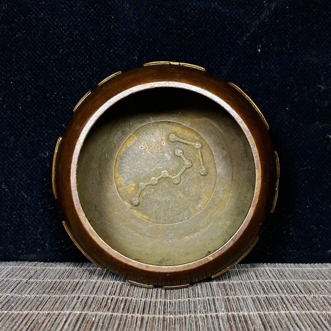 銅器 八卦禅意 太極香炉 茶道 書斎 道家供養 香炉 装飾品 工芸品 置物 銅器 八卦禅意 太極香炉 茶道 書斎 道家供養 香炉 装飾品 工芸品