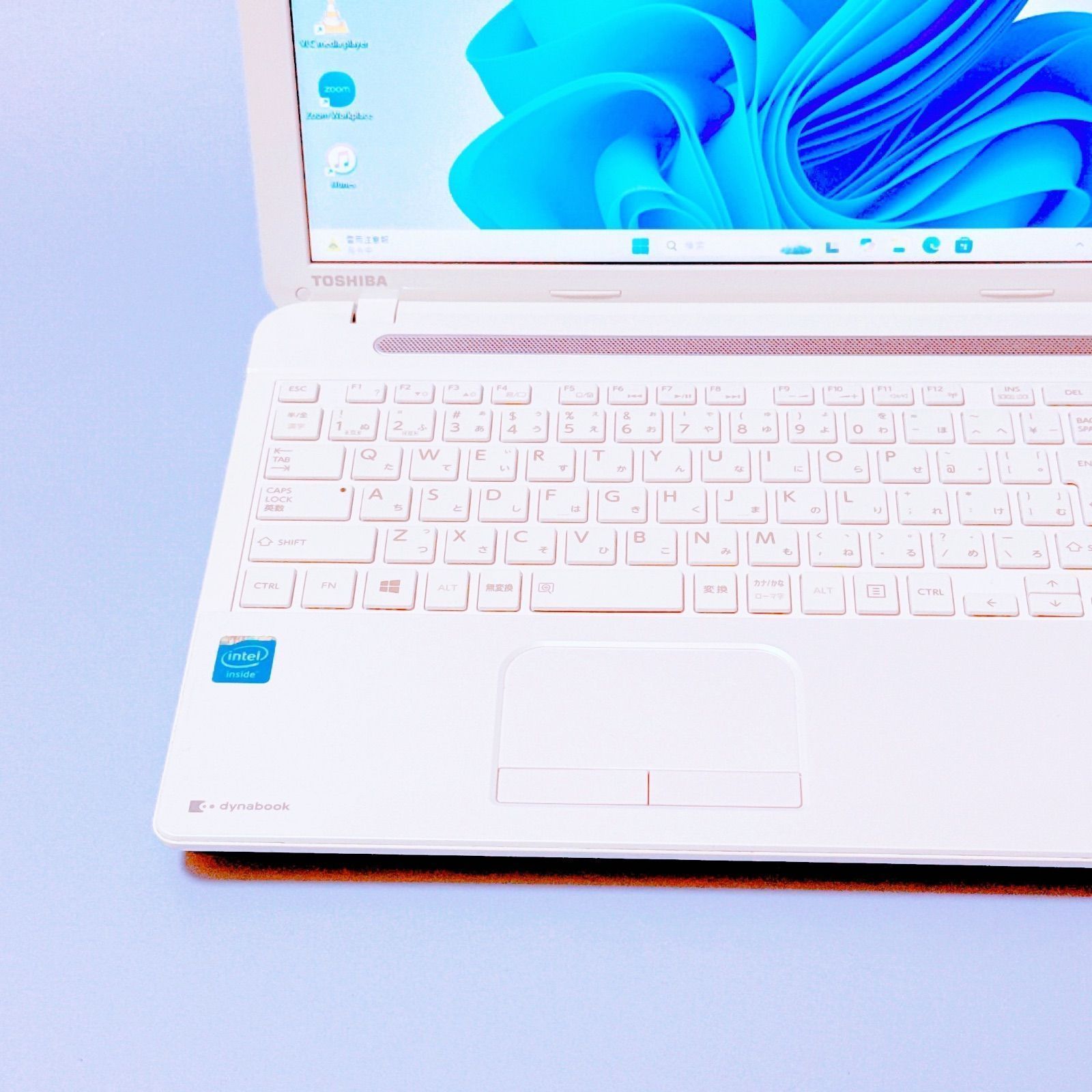 新品SSDで爆速起動！✨Windows11搭載の薄型ノートパソコン！カメラ 