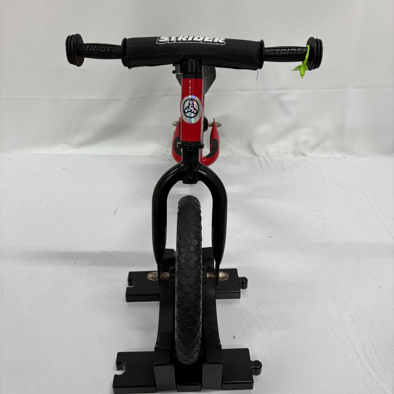 STRIDER 12 SPORT ストライダー スポーツ バランスバイク レッド