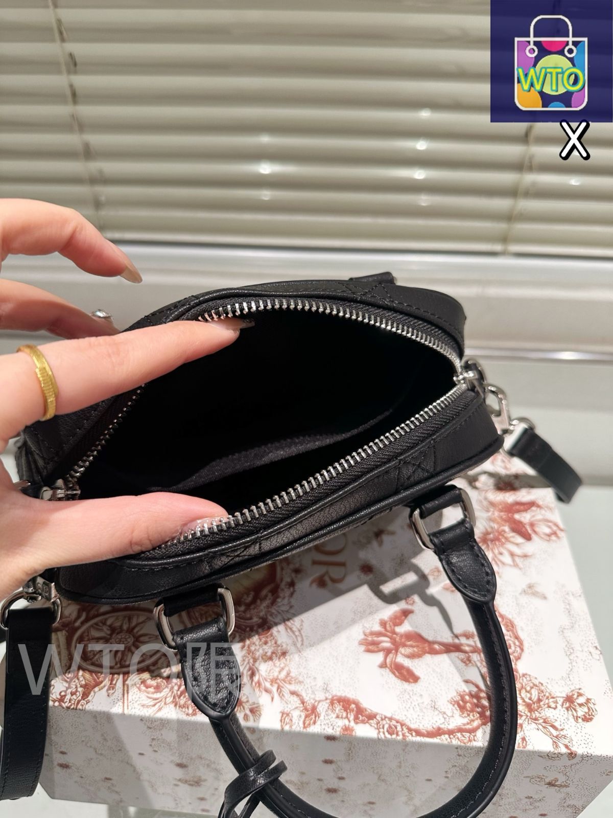 【手渡し】ハンドパン - vibe d minor | 1.2万円のケース付き 手渡し】ハンドパン - vibe d minor | 1.2万円のケース付き