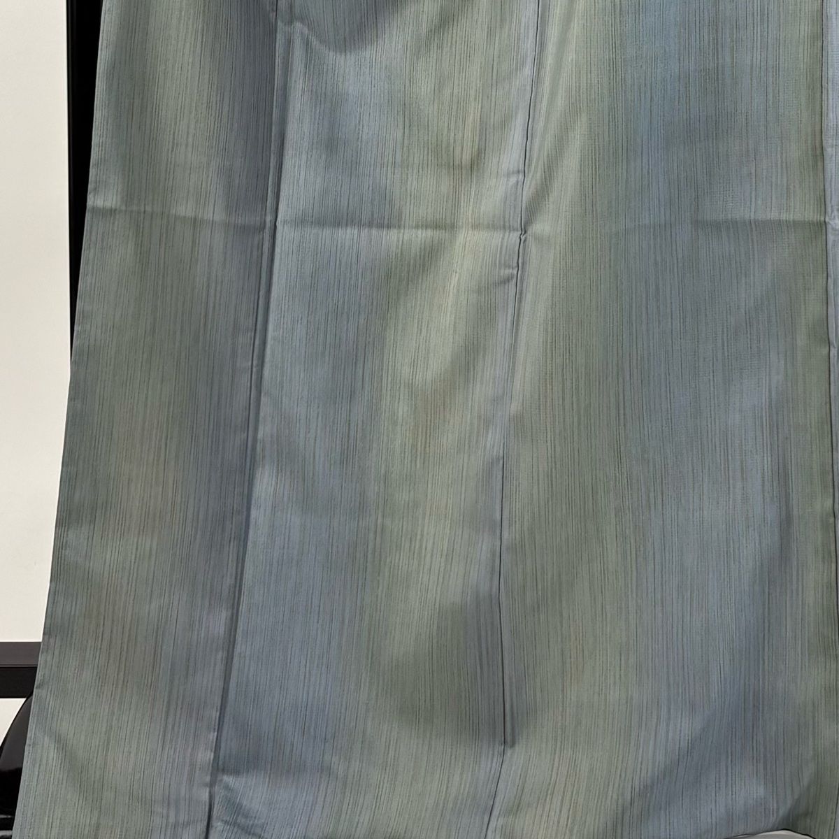 小紋 身丈171cm 裄丈69.5cm L 袷 紬地 縦縞 ぼかし 青灰色 正絹 秀品