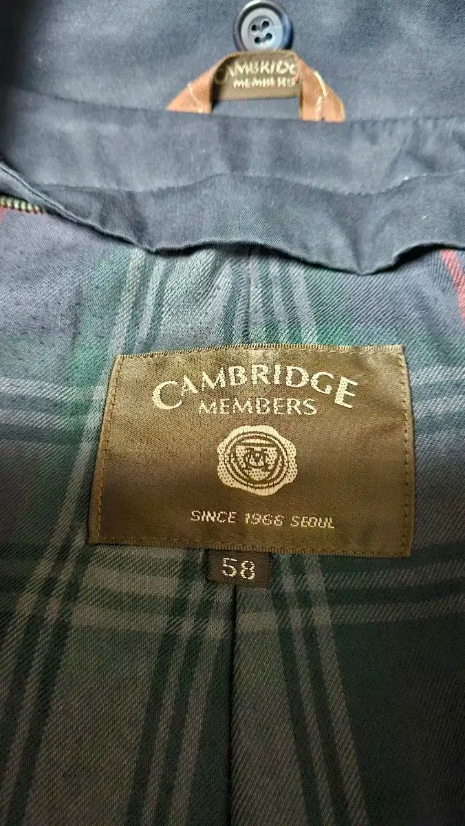 トレンチコート