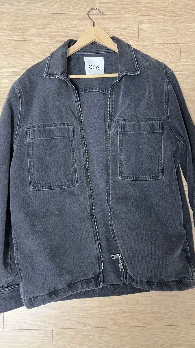 新作登場Cos デニムジャケット テーラードジャケット