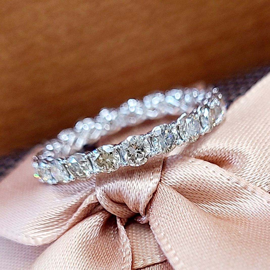 #8 永遠の愛 1.5ct ダイヤモンド プラチナ フルエタニティリング 鑑別