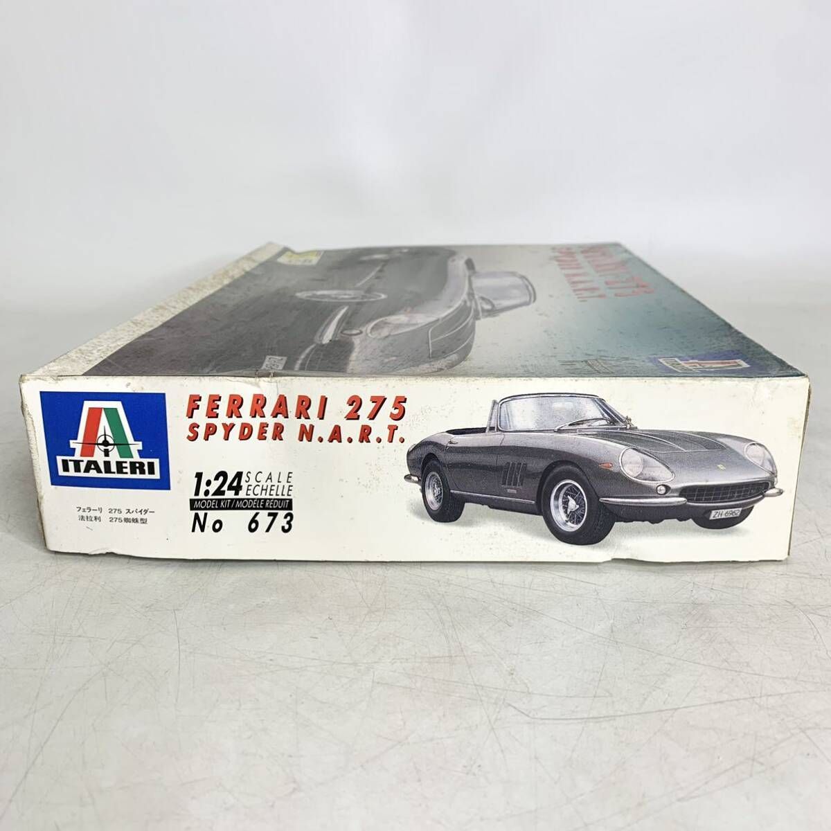 未組立 ITALERI イタレリ 1/24 フェラーリ 275 スパイダー Ferrari spider N.A.R.T. プラモデル No.673 現状品