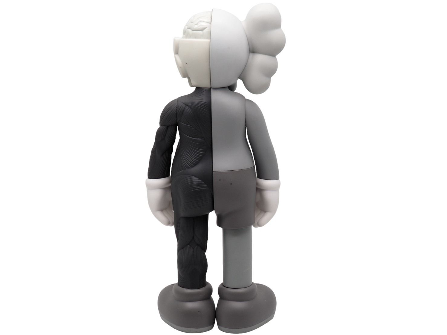 KAWS カウズ OPEN EDITION オープンエディション 2016 人体模型 