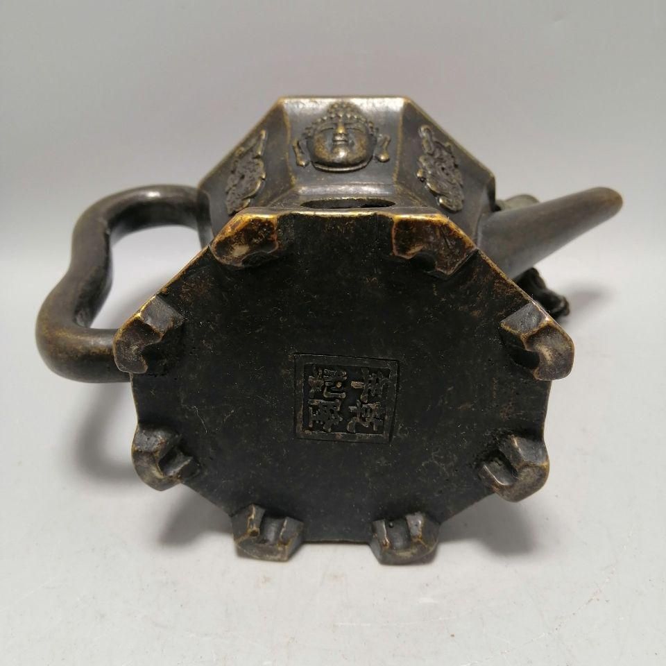 銅器 仏頭八角 徳利 急須 装飾品 現代工芸品美術品 置物 銅器 仏頭八角 徳利 急須 装飾品 現代工芸品美術品 置物 銅器 の