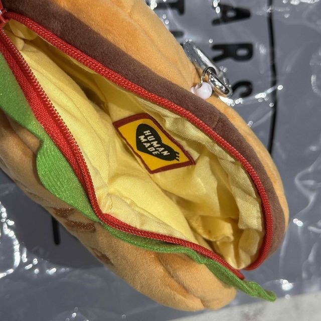 human made shake shack Pass Case 新品未開封 HUMAN MADEx SHAKE SHACK BURGER PASS CASE - メルカリ