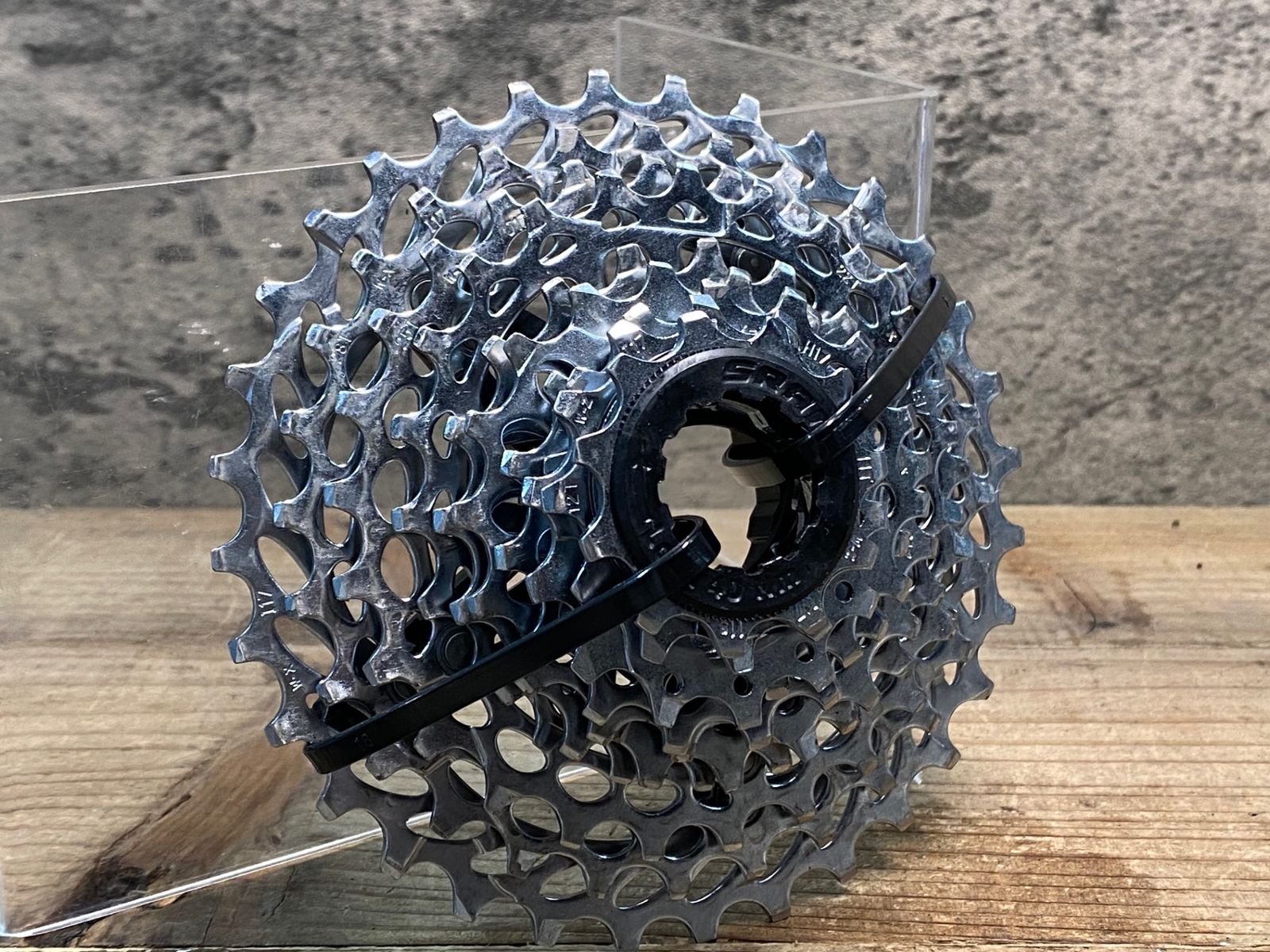 IX512 スラム SRAM PG-1130 スプロケット 11-32T 11S - メルカリ IX512 スラム SRAM PG-1130 スプロケット 11-32T 11S - メルカリ