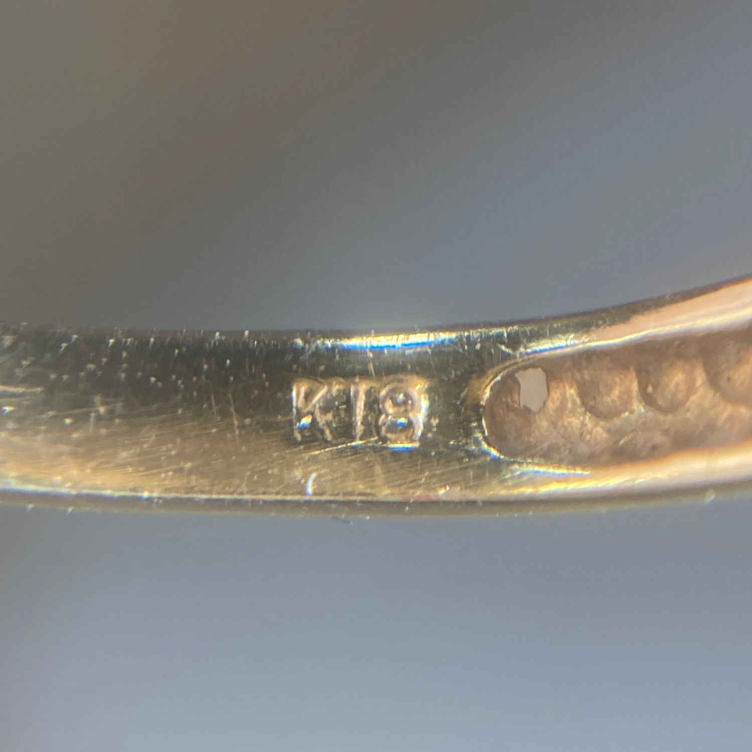18金 ゴールド