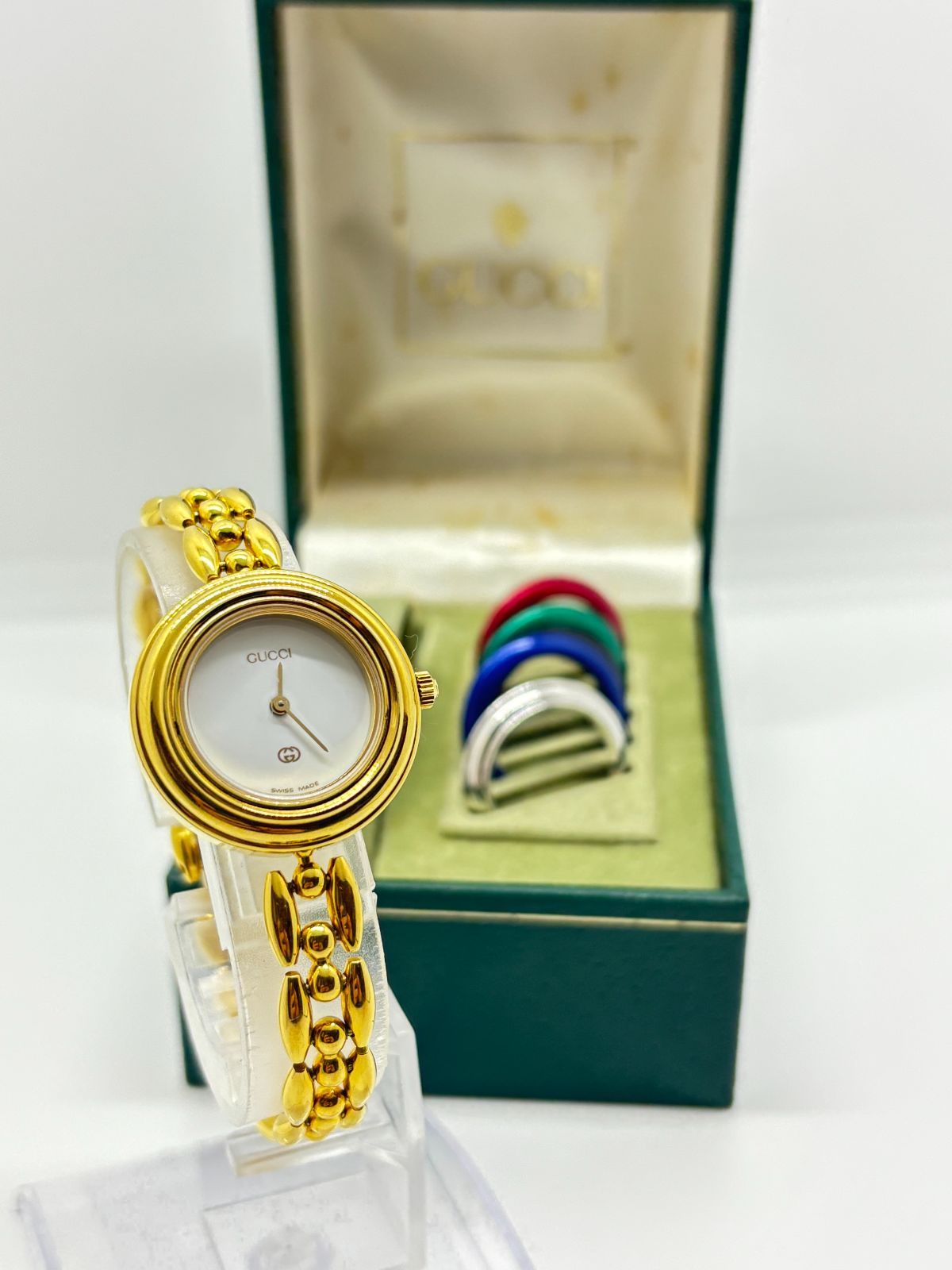 GUCCI チェンジベゼル 腕時計 ゴールド 箱付き 不動品 GUCCI チェンジベゼル 腕時計 ゴールド 6色 11/12 GUCCI ゴールド