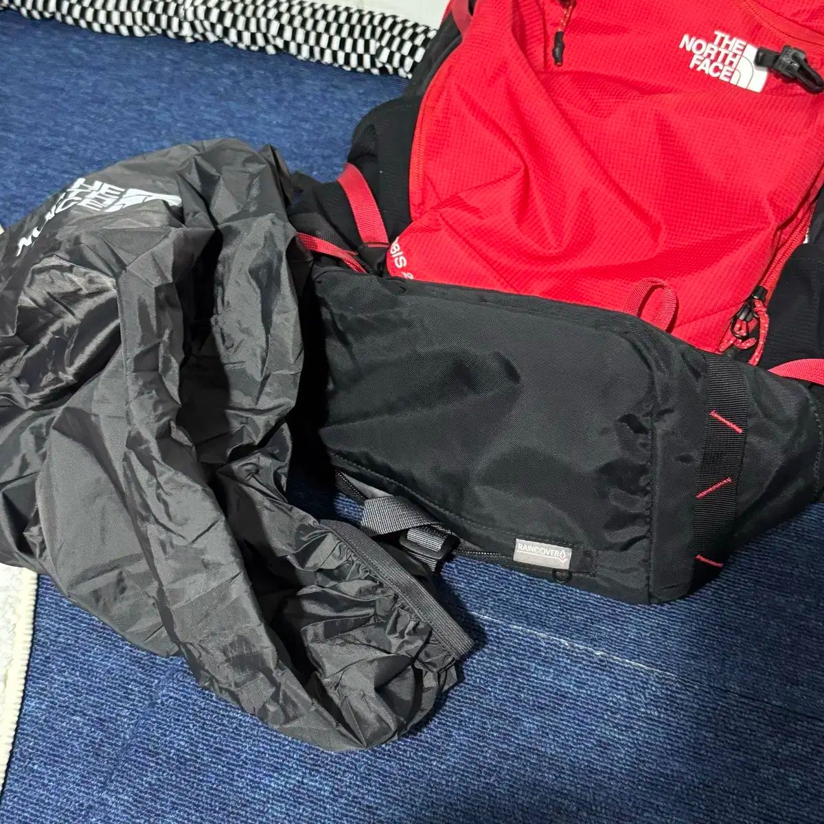 THE NORTH FACE ザ ノース フェイス オービス 29 バックパック レッド ブラック USTAUSTRALIA_COM_AU