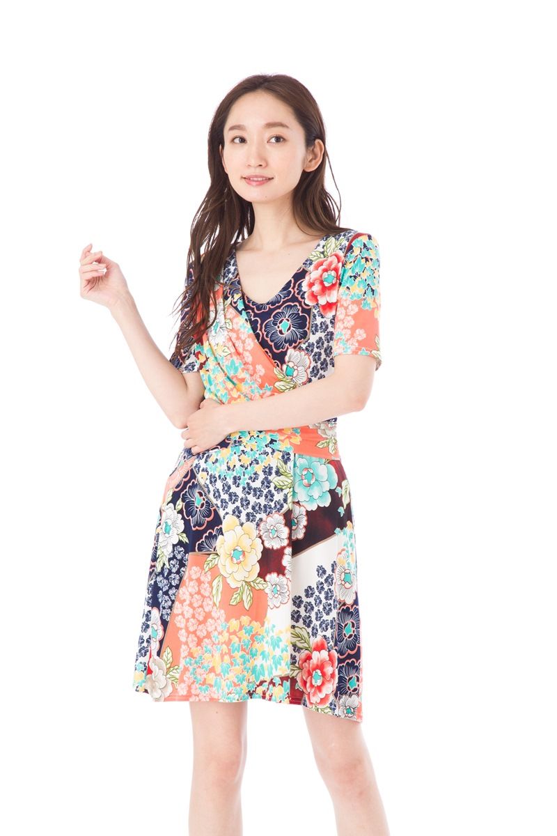 ファス FAS ワンピース T1 T2 T3サイズ 半袖 花柄 膝丈 大人ワンピース レディース vネック ジャージー 上品 大きいサイズ Fille A Suivre