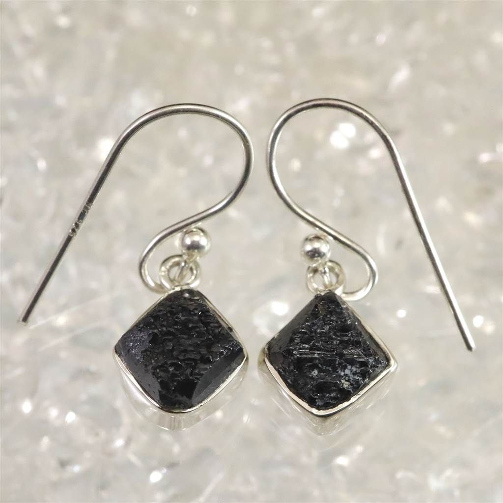 ぼたもち様お取置きです。レジンヘアゴム しゃぼん玉と猫と蝶々No.321