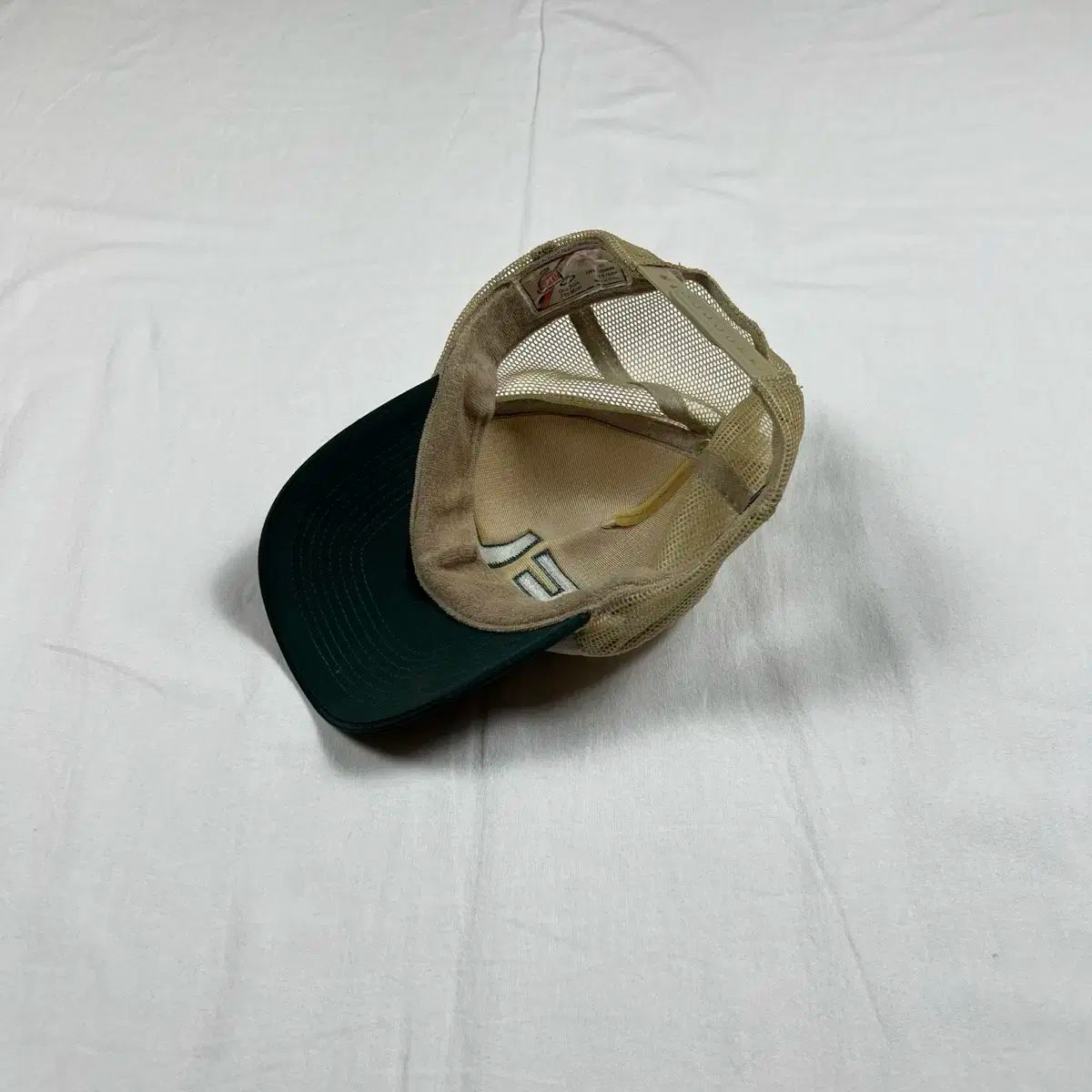 希少　FUTURA LABORATORIES FL メッシュキャップ　迷彩 希少 FUTURA LABORATORIES FL メッシュキャップ 迷彩 - メルカリ