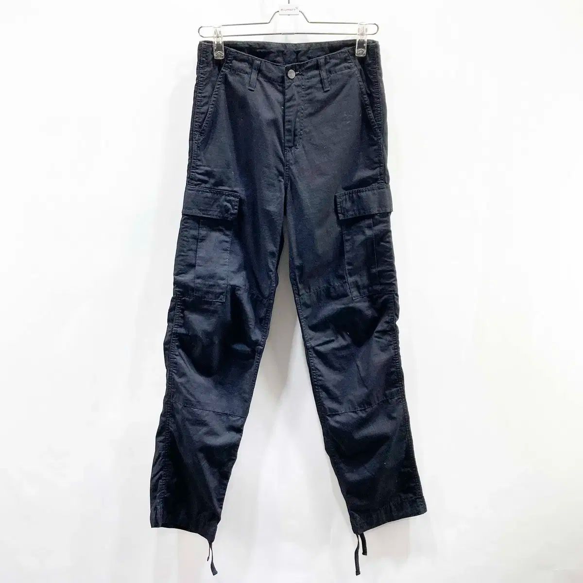 Carhartt(カーハート) カーゴパンツ 黒 28X32 ジンの感覚