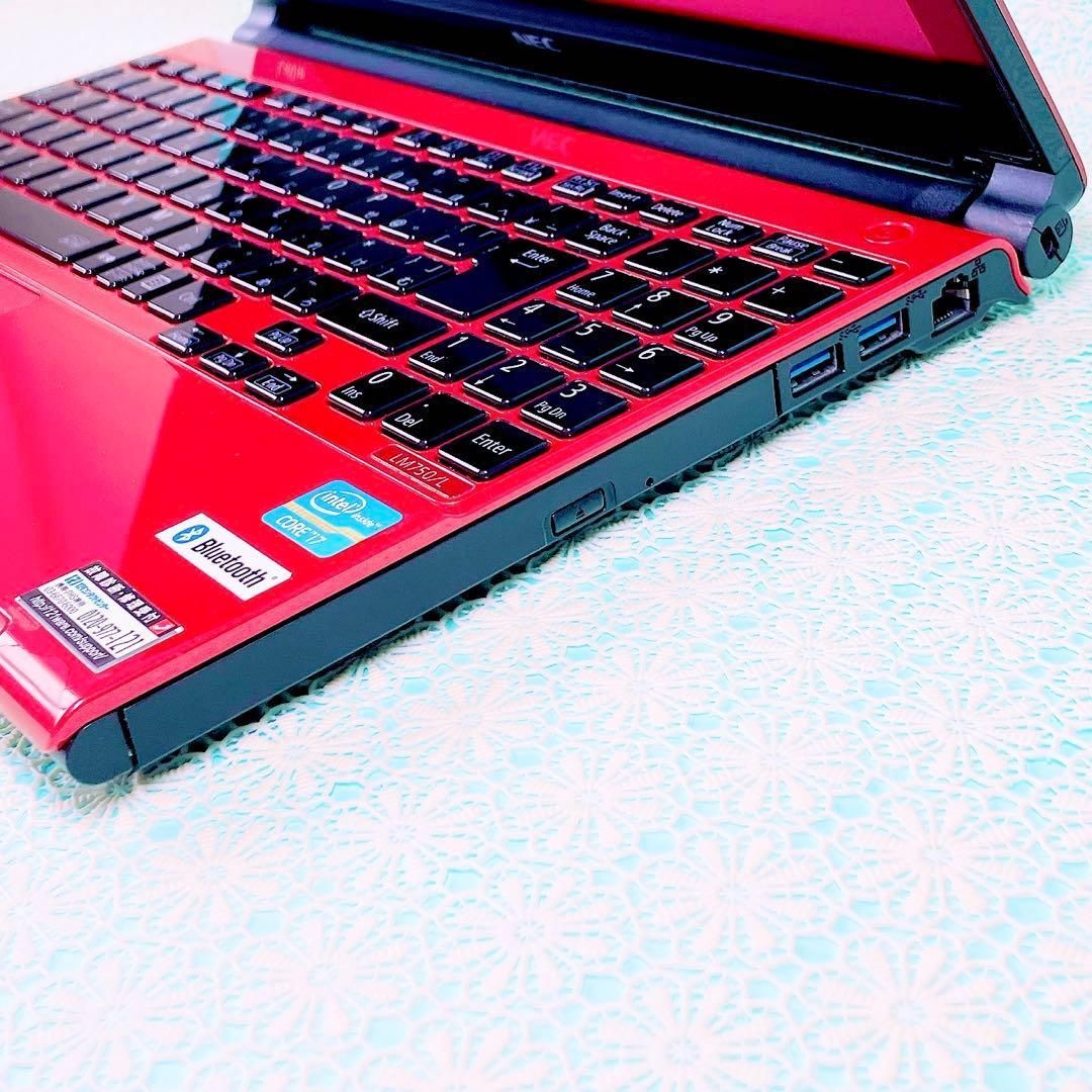 大容量1TB❣️高性能Corei7✨️ブルーレイ対応 小型 おしゃれ赤ノート