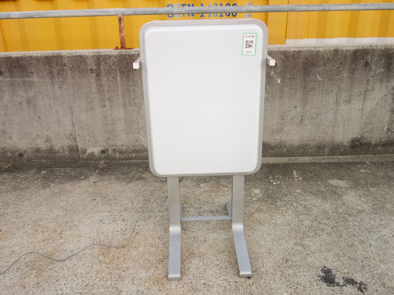 スタンド キャスター