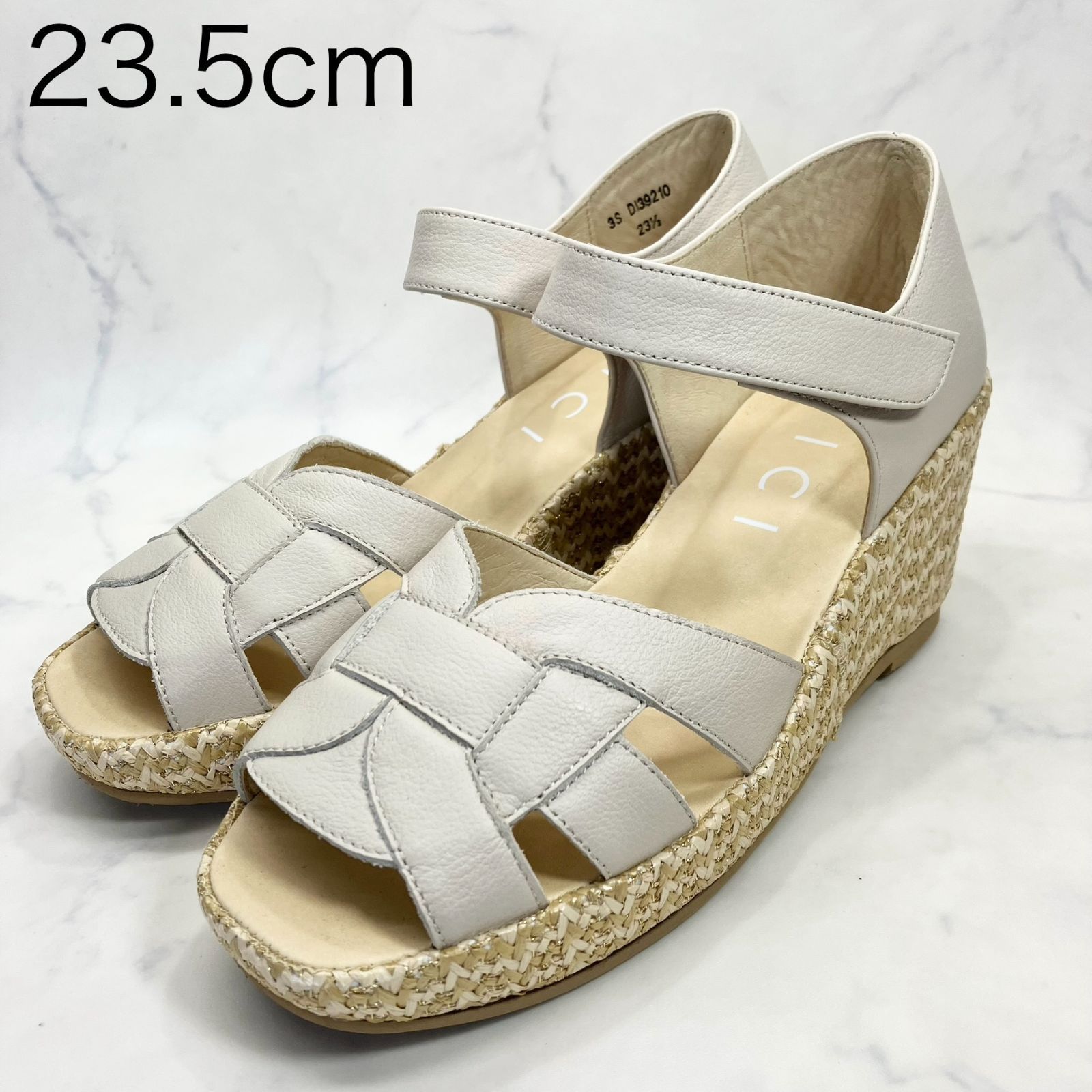 スーホルム ノオミ・バックハウゼン カップルの陶板 34cm 1970年代