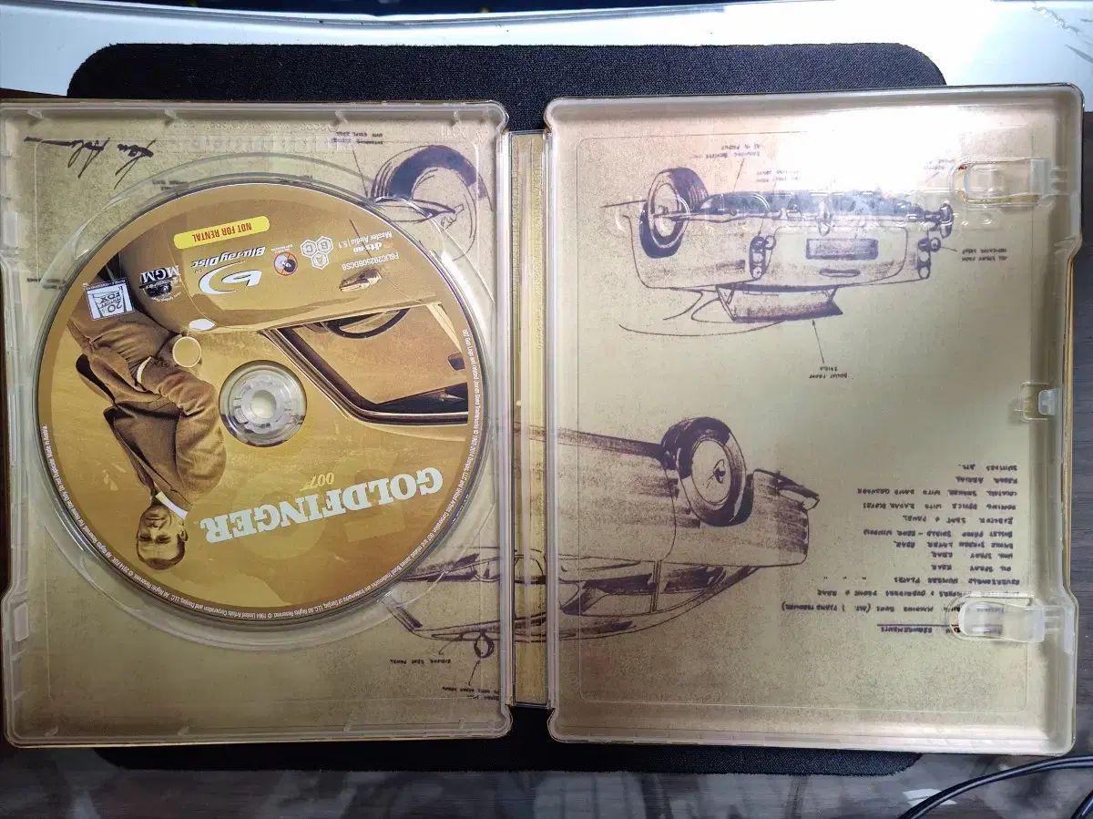 007 ゴールドフィンガー ブルーレイ Blu-ray スチールブック