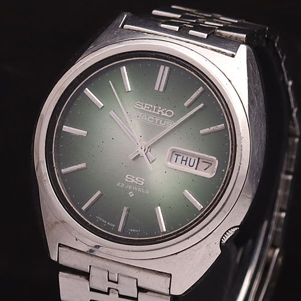動作品　SEIKO セイコー5 アクタス　腕時計　グリーン　6106-8670