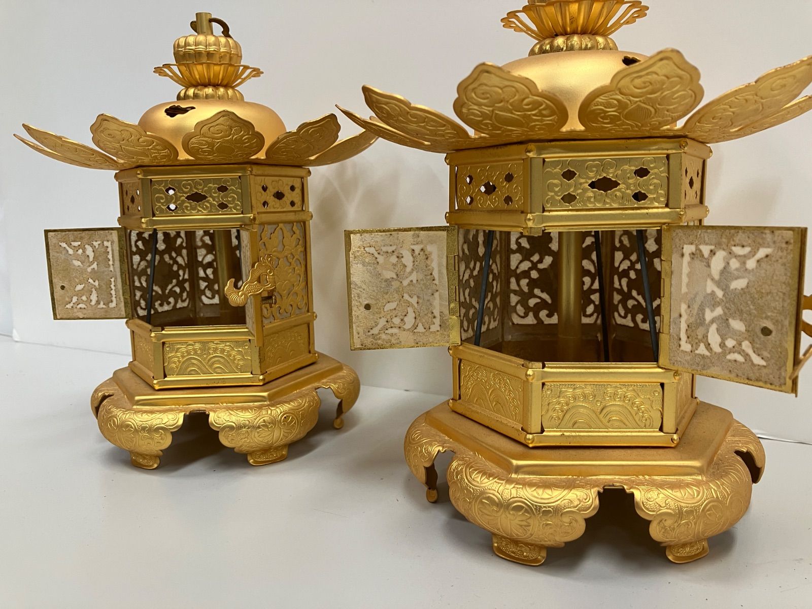 吊り灯篭