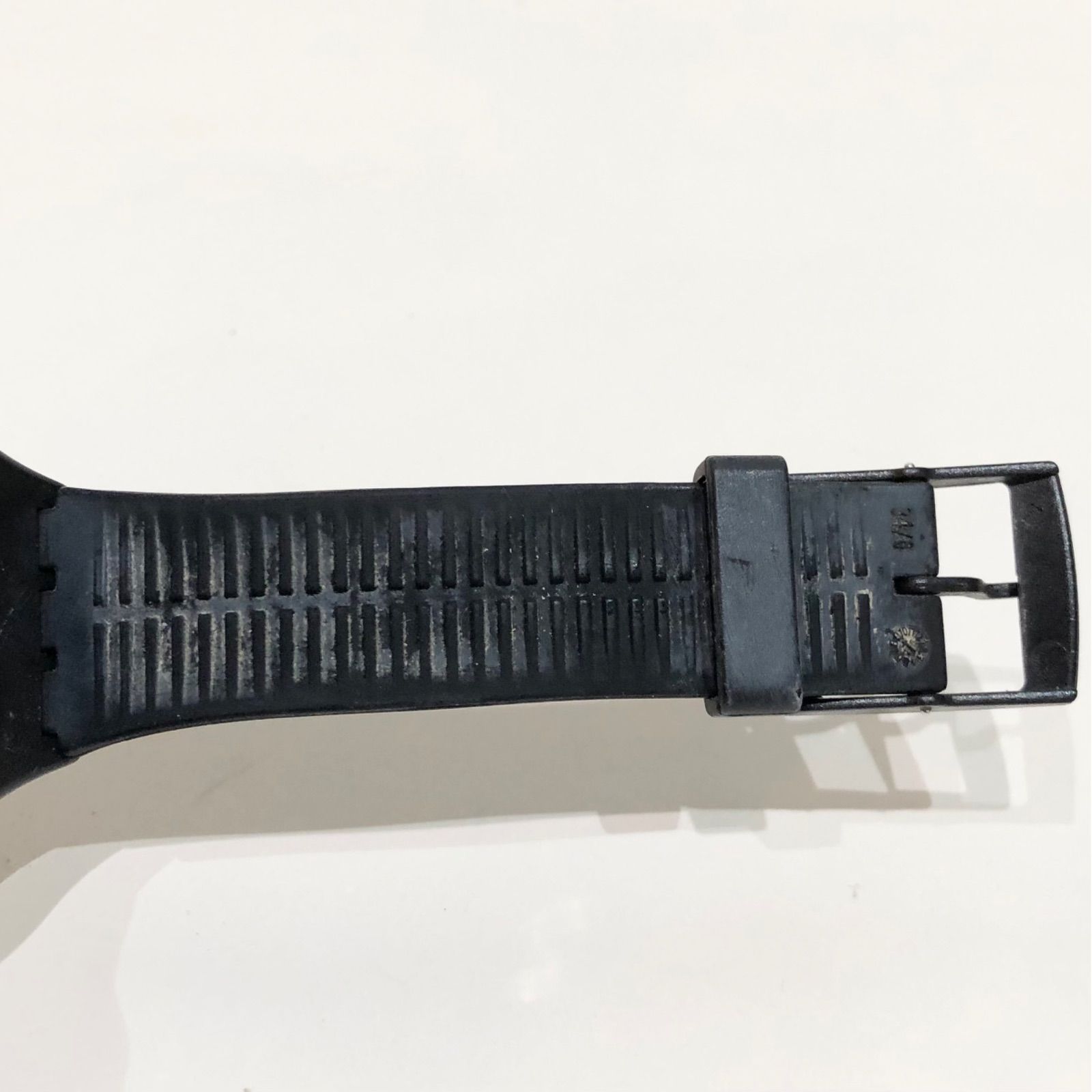 823 スウォッチ 腕時計 クォーツ SWATCH SWISS SR1130SW スイス 黒