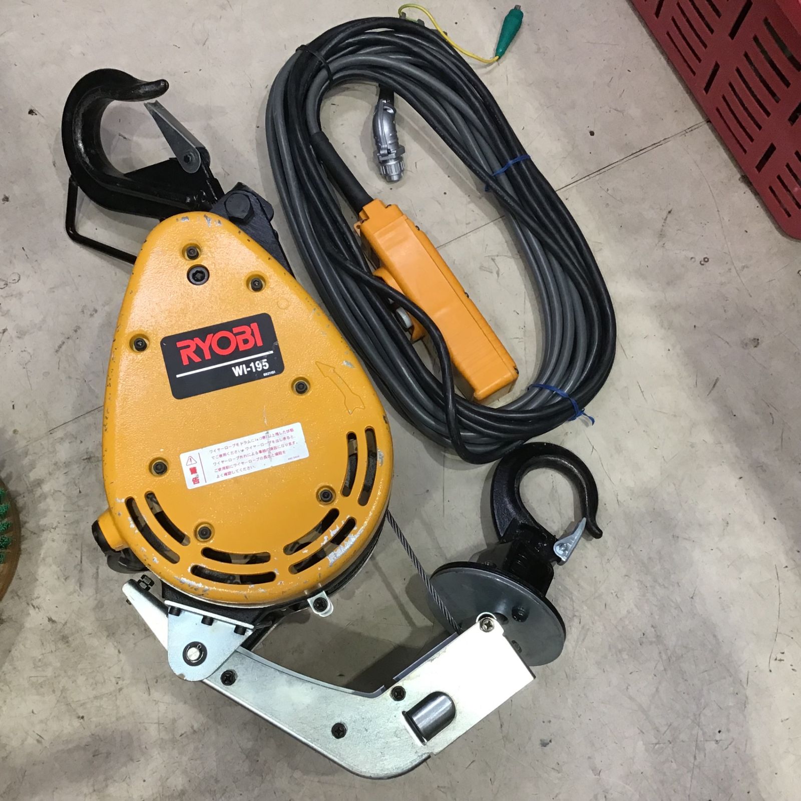 RYOBI ウインチ WI−195 【公式通販】