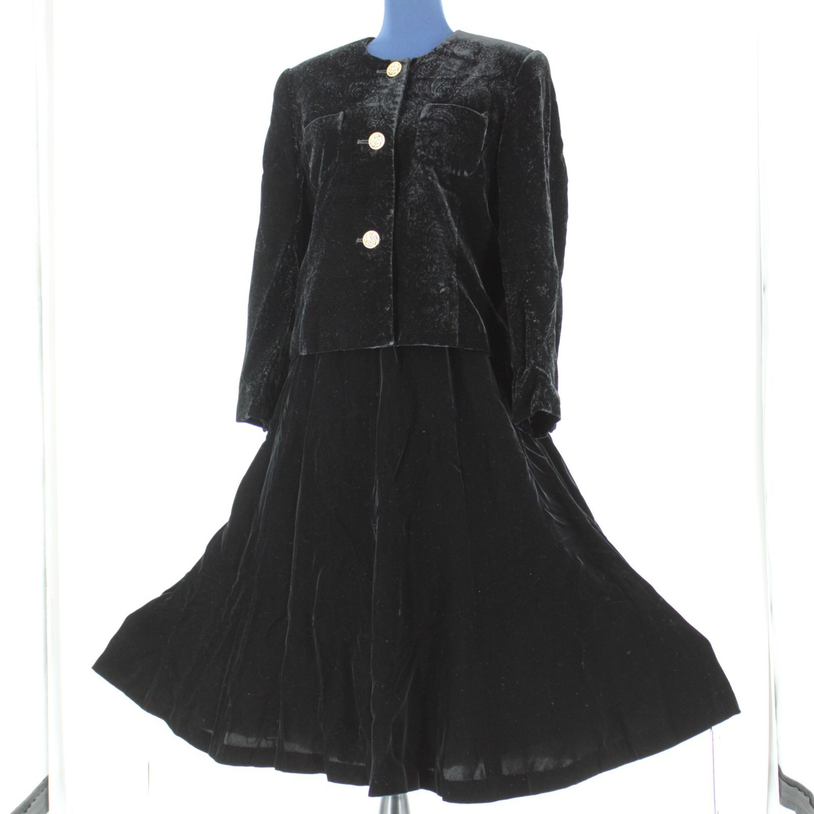 フォーマルウェア ブラック×ベルベット Addenda by RENOWN＆ jean dore palais 上下セット 黒 感 マダム ベロア 上品 柄 模様 無地 ボタン スーツ 正装 ジャケット 上着 スカート 長袖 冬