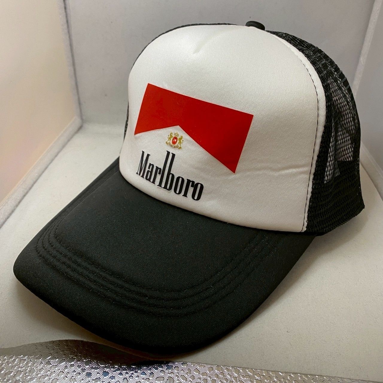 マルボロ Marlboro メッシュ キャップ 帽子 黒 赤 青 グレー