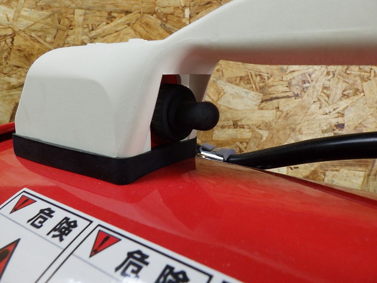 サンキテクノス