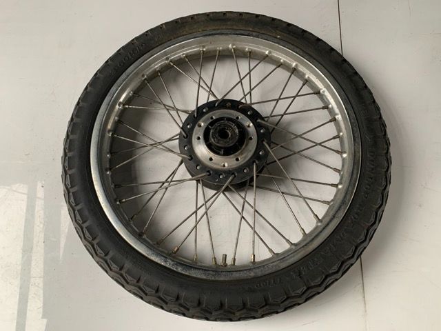 KAWASAKI Z1  フロントホイール