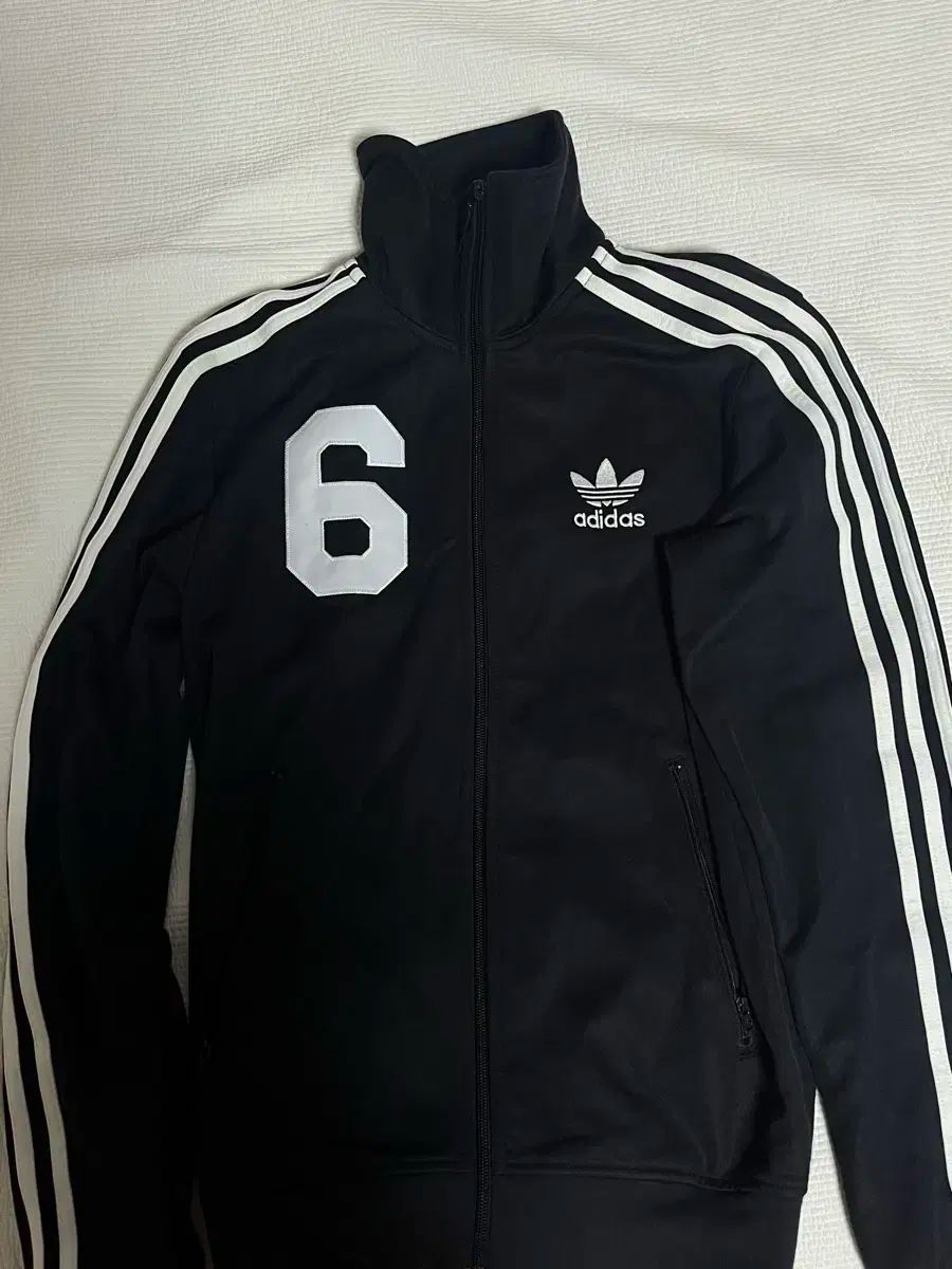 リピーター続出‼️木熟大玉メロゴールド 23玉入り みかんキング これが