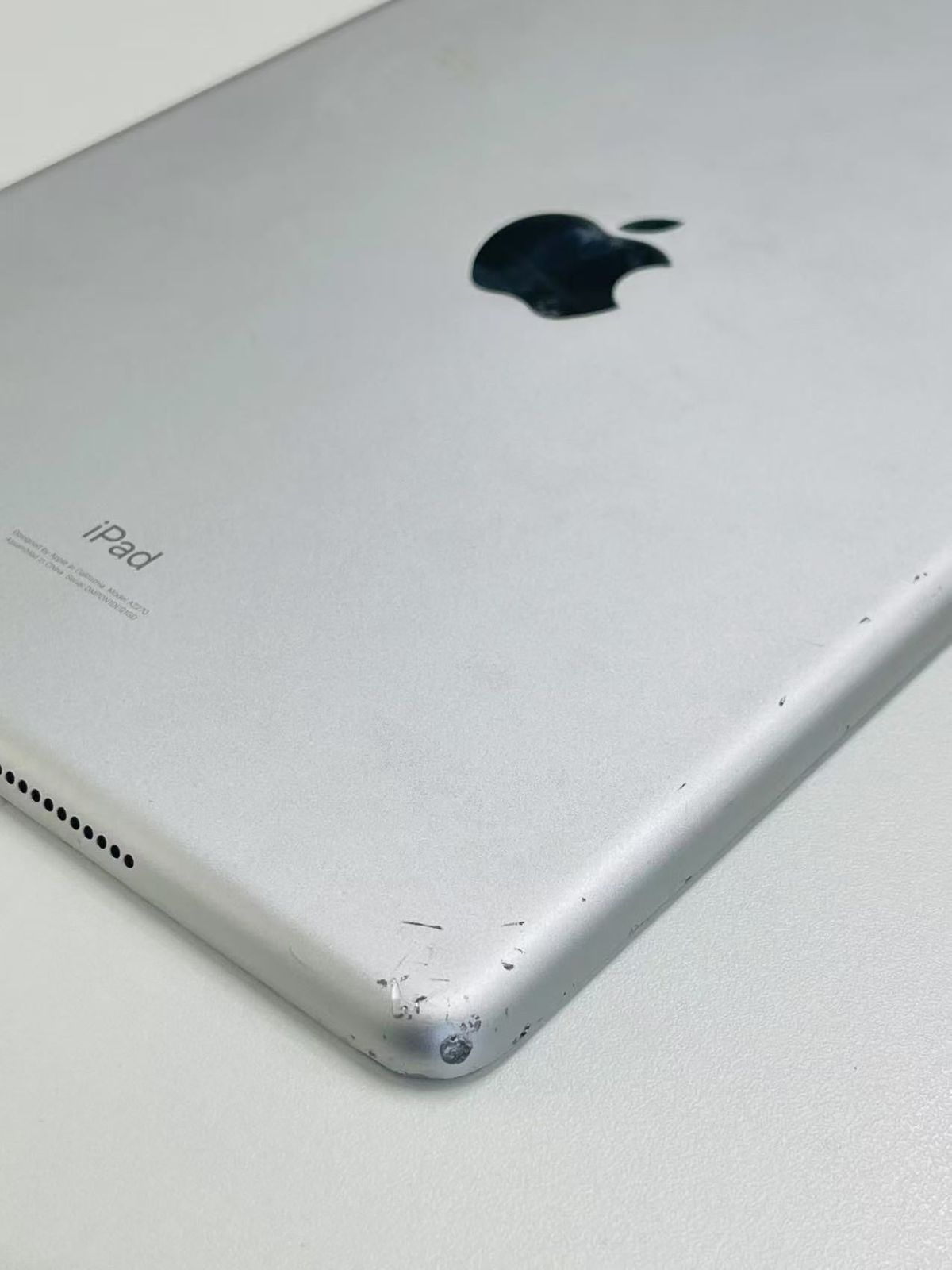 iPad - 【訳あり】Apple iPad wifi 32GB シルバー MYLA2J/A APPLE 〔中古〕iPad 第8世代 32GB シルバー MYLA2J／A Wi-Fi