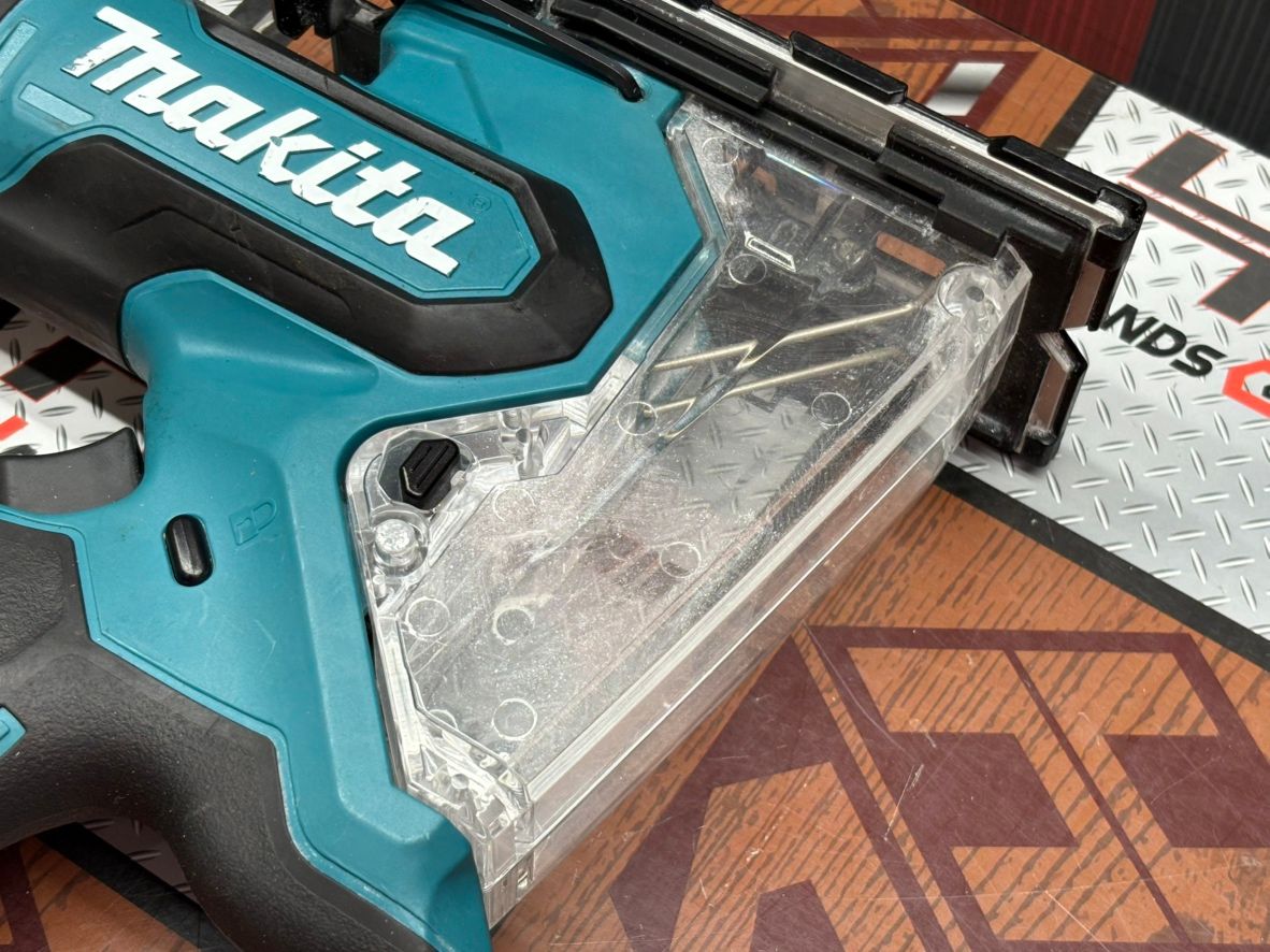  ☆限定独占販売☆! 〇〇 マキタ SD180D 18V 充電式ボードカッタ makita 本体 ハンズクラフト佐賀
