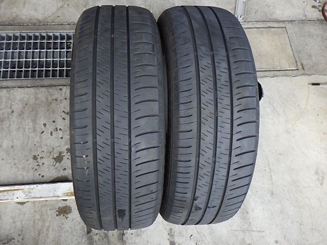 T238-8　ラジアルタイヤ　ダンロップ　ENASAVE RV505　215/60R17　2020年　2本セット