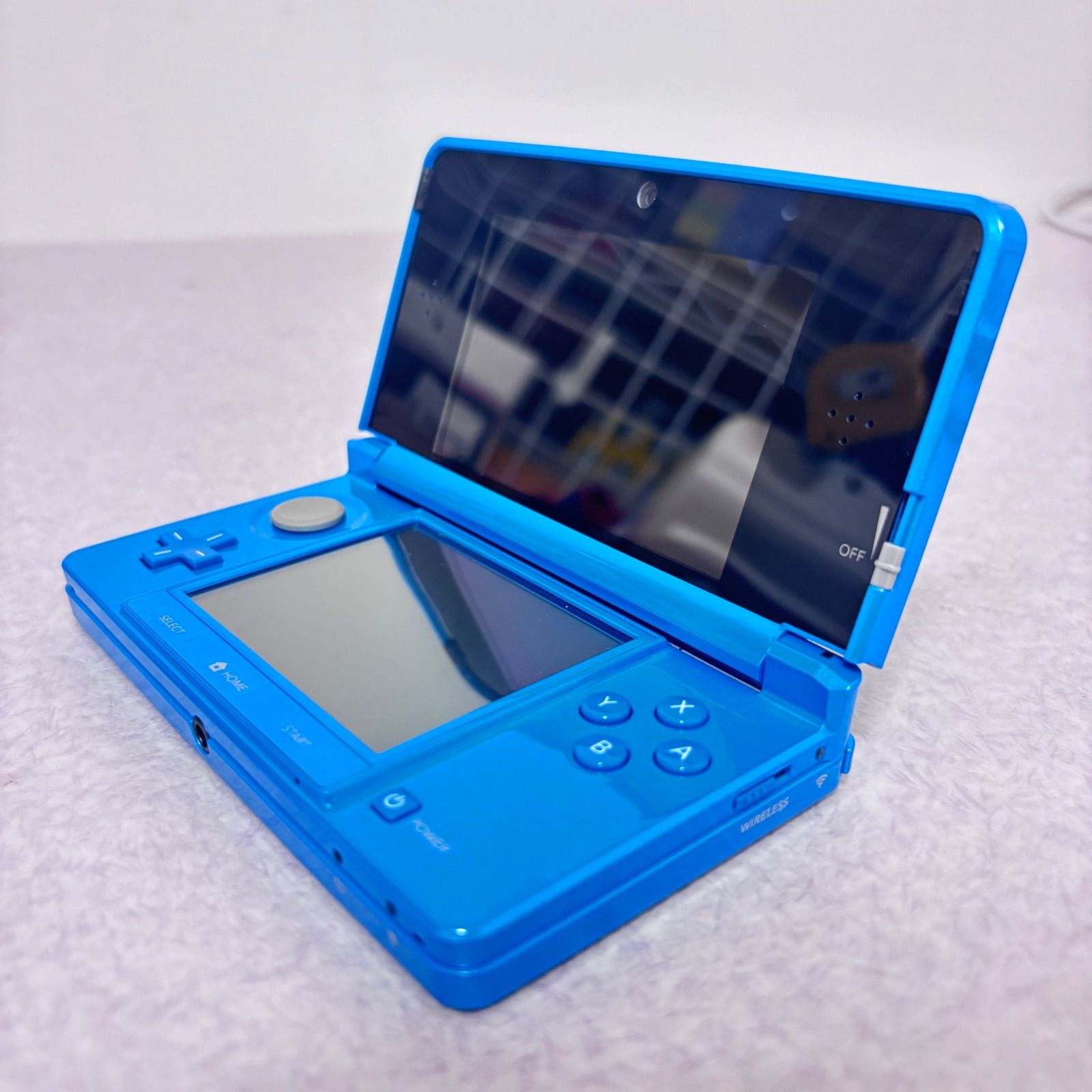 3DS ライトブルー