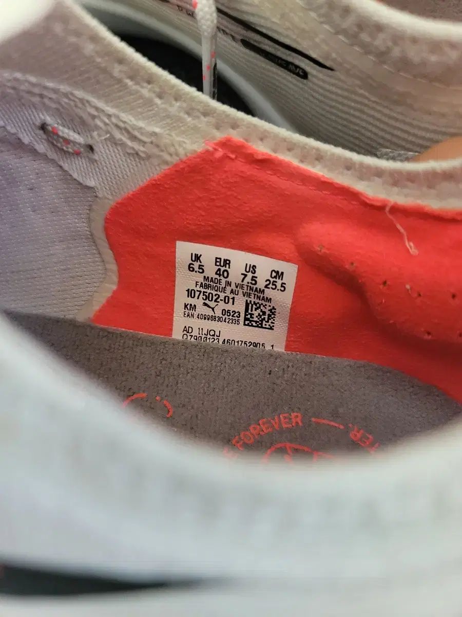 高い持続性の PUMA プーマ ウルトラ ウルトラ アルティメット ケージ tf255 サッカーシューズ ＋ ファントム ヴェノム 255