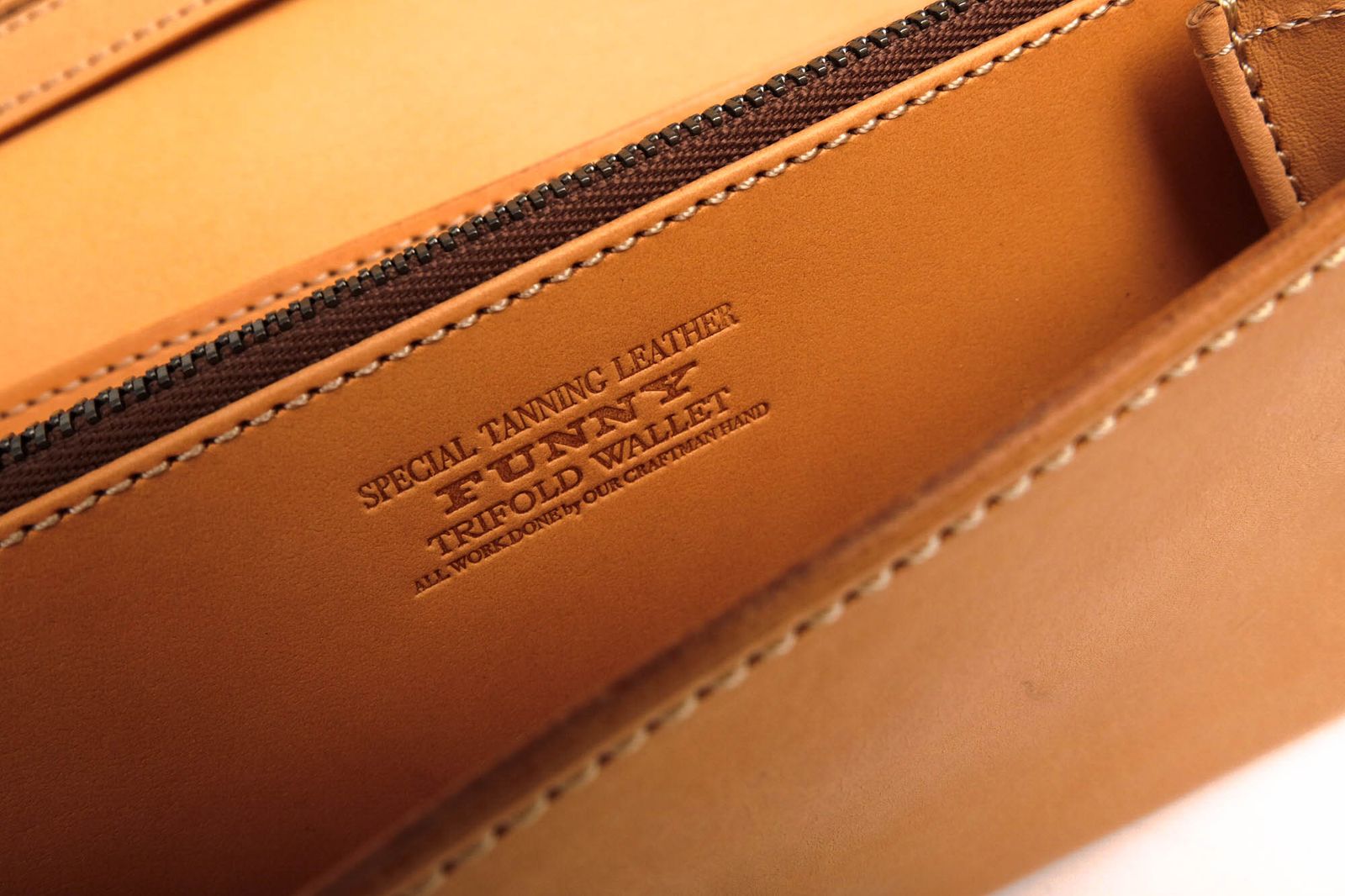 FUNNY ファニー トライフォードウォレット ブライドルレザー BROWN 長財布