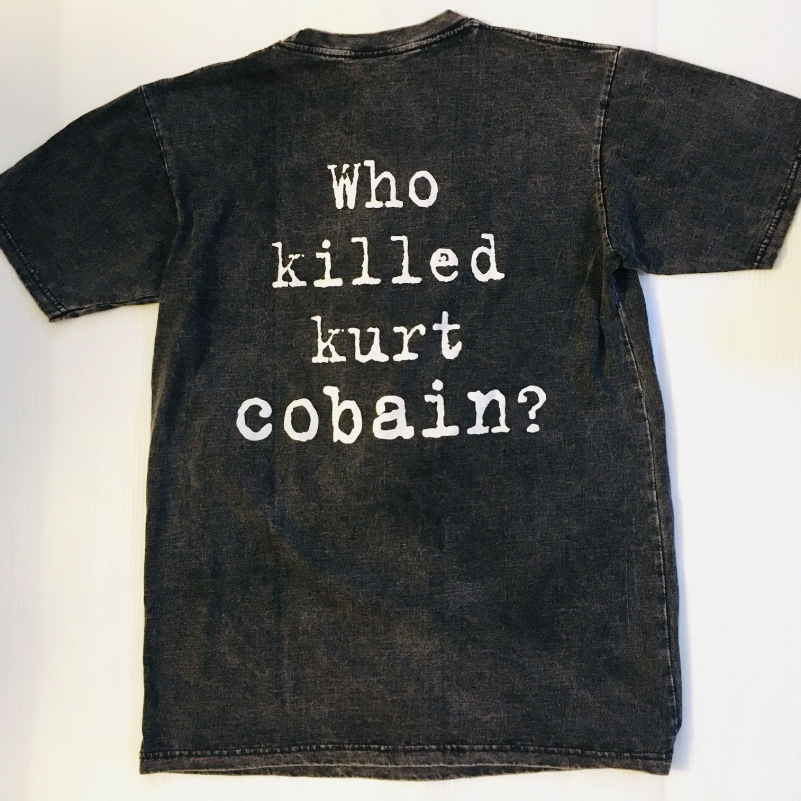 grunge is dead グランジイズデッド カート・コバーン 半袖白色
